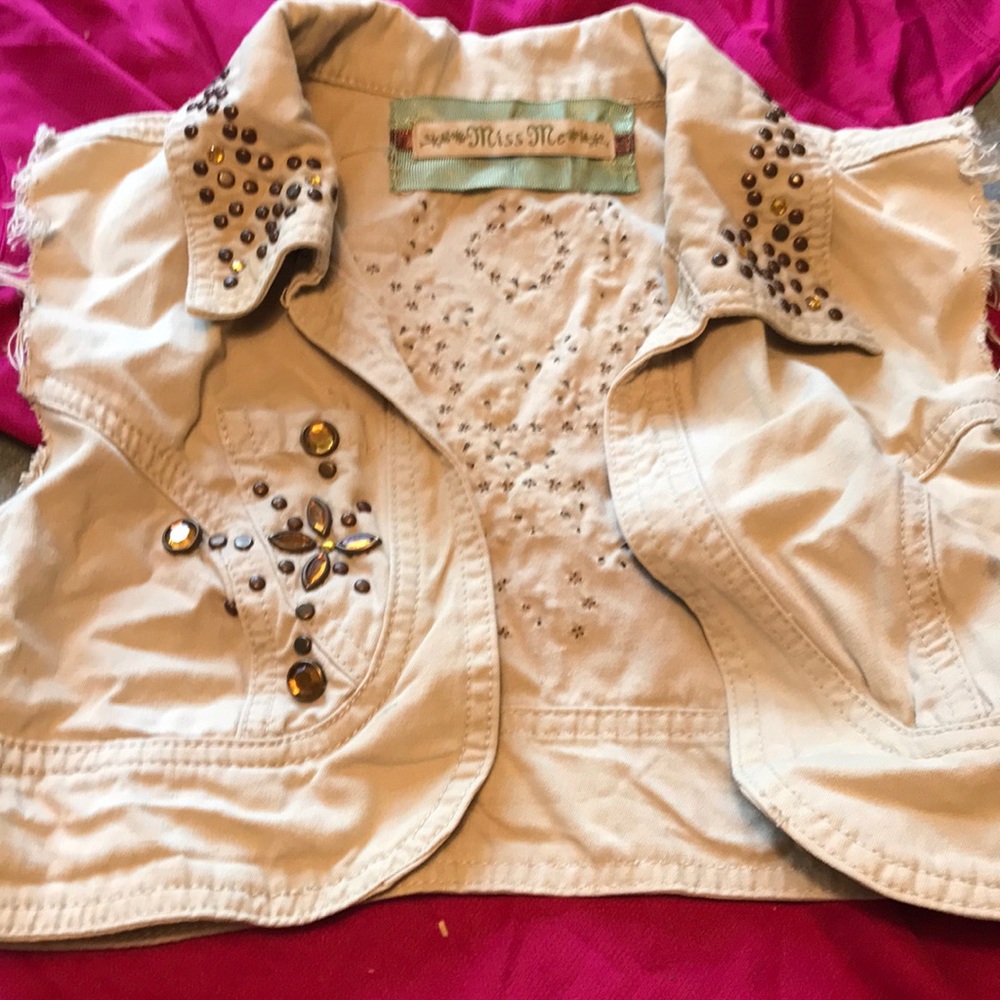 Miss me crop vest with frayed sleeves and gems
